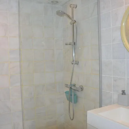 Apartment Bright Apartment In Oostende With Roof Terrace *